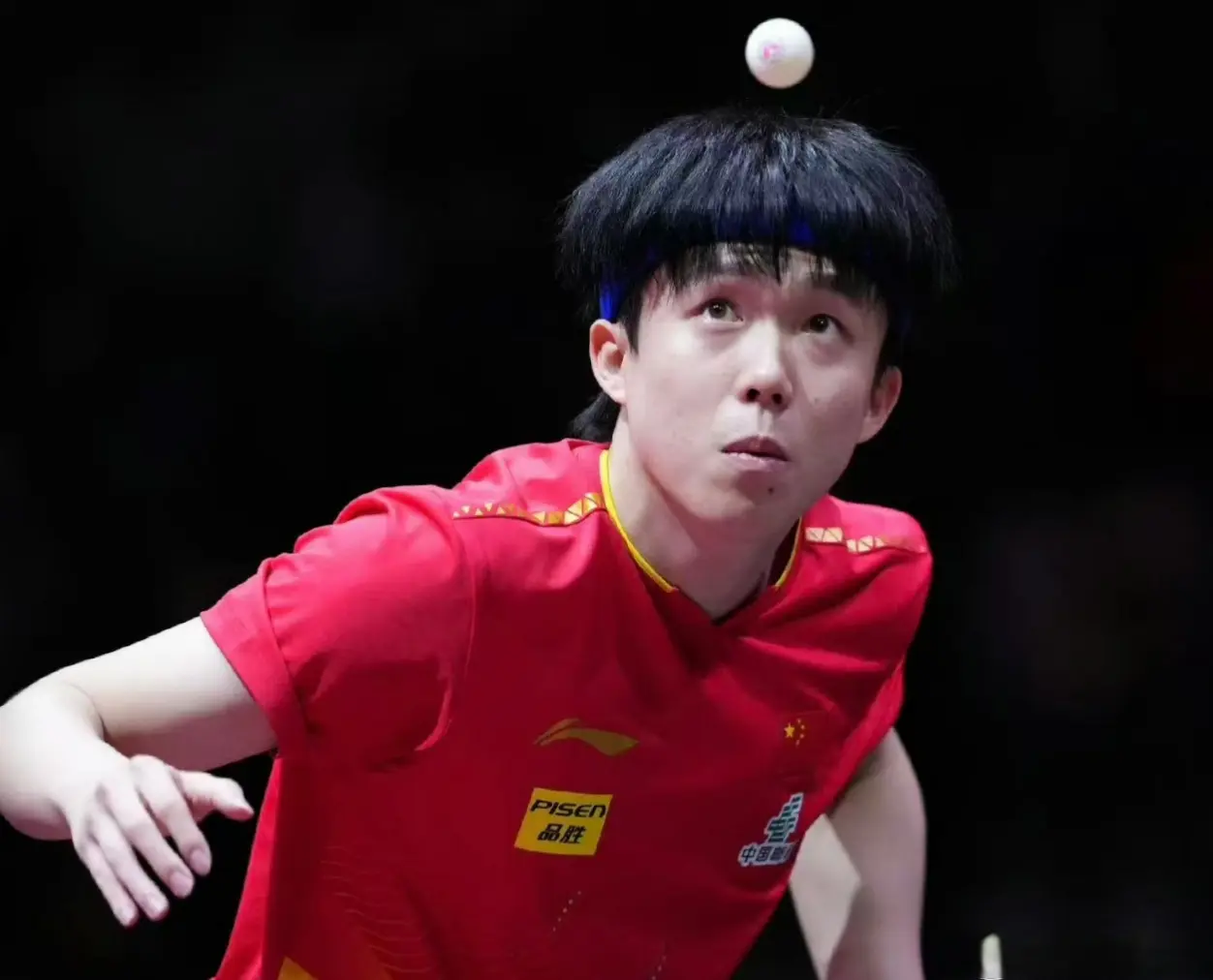 薛飞止步第, 林德 薛飞止步第, 林德